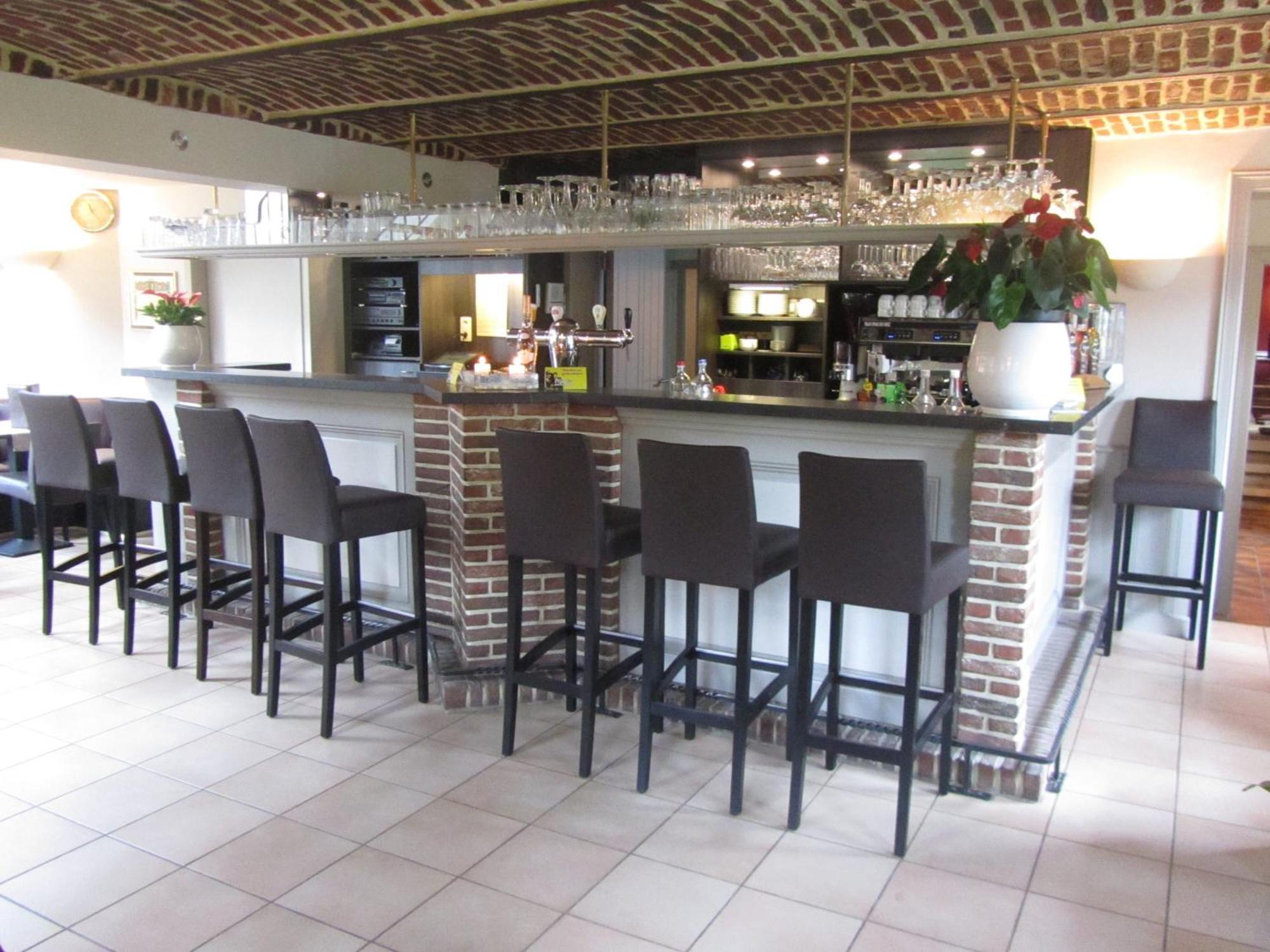 Hotel Klein Nederlo Vlezenbeek エクステリア 写真